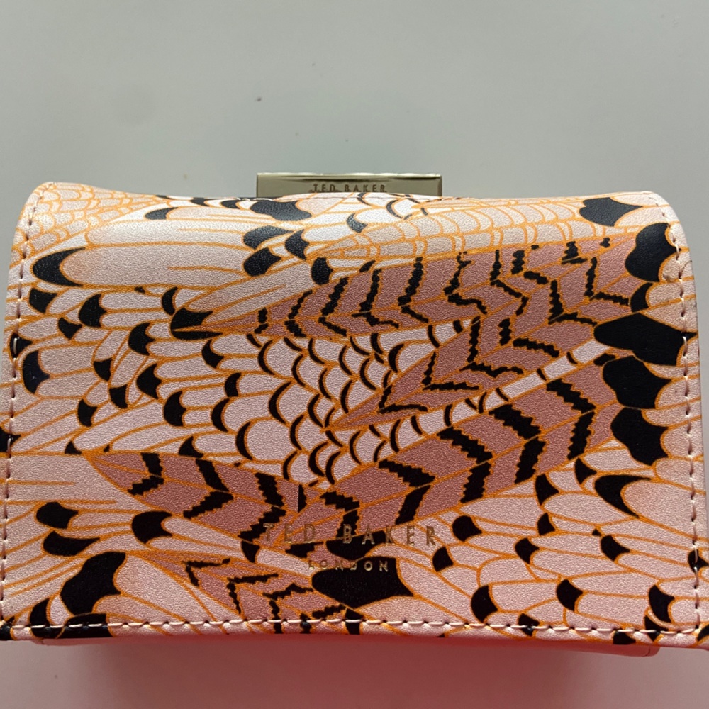Ted Baker London Feather Trifold Wallet - Picture 2 of 9